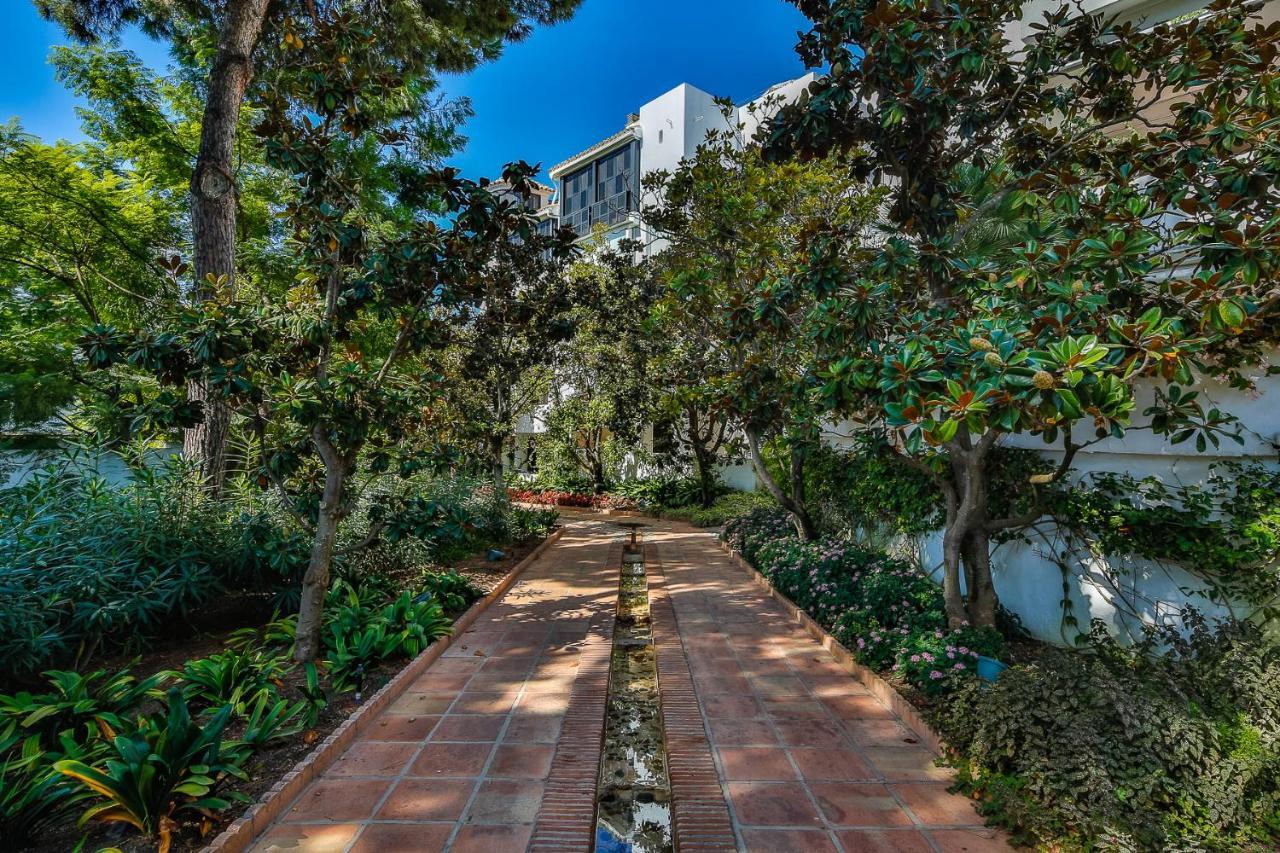 Jardines Las Golondrinas Apartments Elviria Marbella Esterno foto