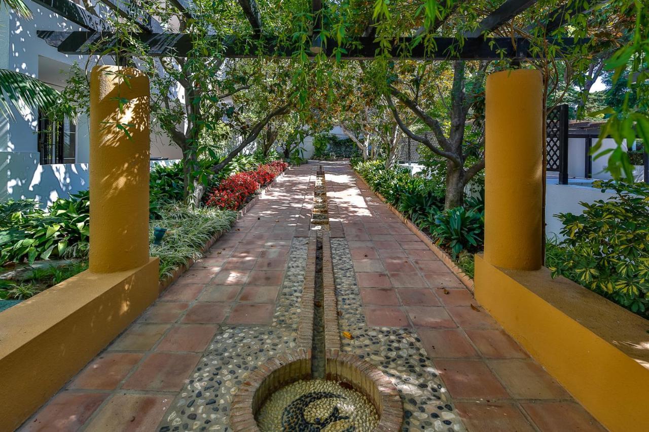 Jardines Las Golondrinas Apartments Elviria Marbella Esterno foto